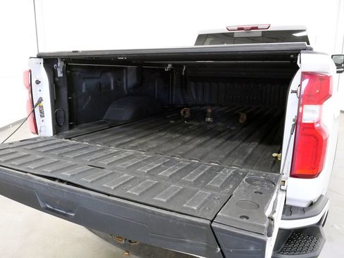 Used 2023 Chevrolet Silverado 3500 High Country w/ Z71 Off-Road Package AWD/4WD image 41