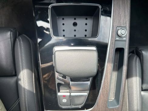 Used 2024 Audi Q5 2.0T Premium Plus image 27