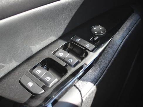 Used 2024 Kia Sportage X-Line AWD/4WD image 19