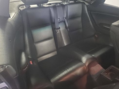 Used 2004 BMW 330Ci Convertible image 15