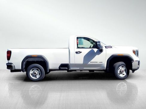 Used 2023 GMC Sierra 2500 Pro w/ Convenience Package RWD image 3