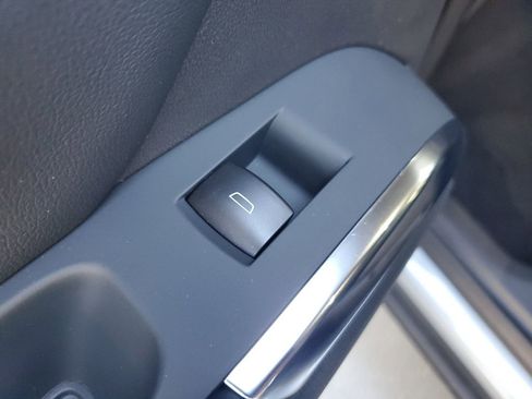 New 2026 Chevrolet Traverse LT w/ Driver Confidence Package image 17