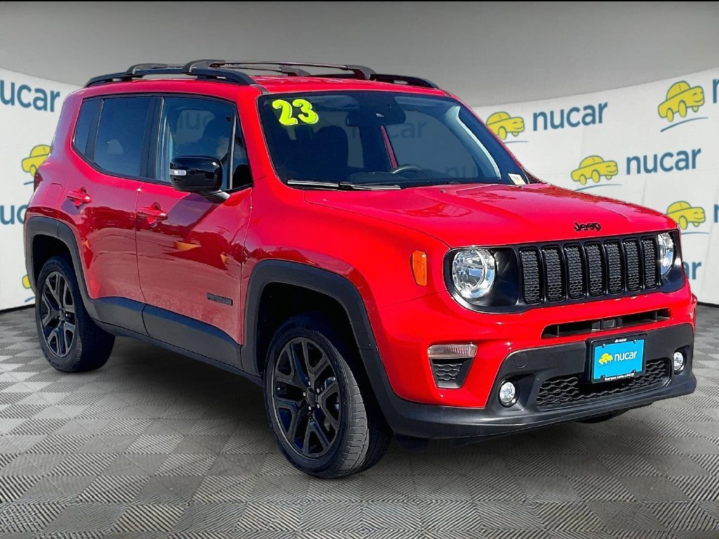 Used 2023 Jeep Renegade Altitude AWD/4WD image 1