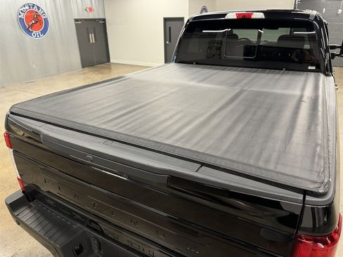 Used 2019 Ford F250 Platinum w/ Platinum Ultimate Package AWD/4WD image 13