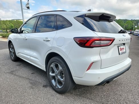 Used 2023 Ford Escape ST-Line w/ Tech Pack #1 AWD/4WD image 22