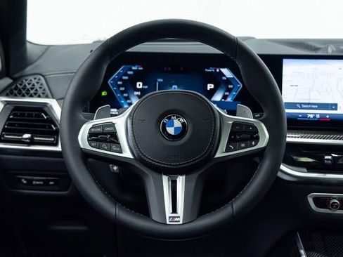 New 2026 BMW X5 M60i image 17