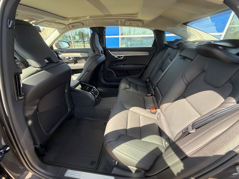 New 2025 Volvo S90 B6 Plus w/ Protection Package Premier image 12