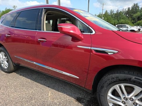 Used 2020 Buick Enclave Essence FWD image 30
