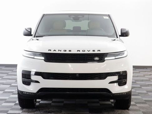 Used 2024 Land Rover Range Rover Sport SE image 22