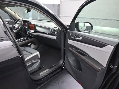 New 2026 Volkswagen Atlas Peak Edition AWD/4WD image 43