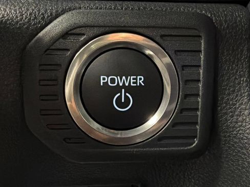 Used 2027 Toyota Land Cruiser AWD/4WD image 31
