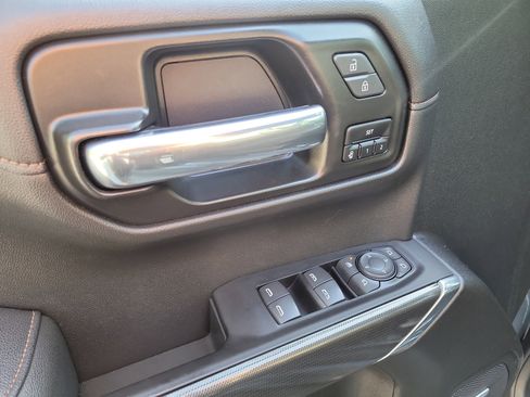 Used 2021 GMC Sierra 1500 AT4 w/ AT4 Preferred Package AWD/4WD image 35