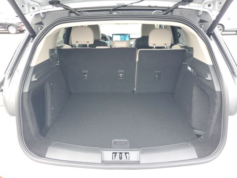 New 2026 Lincoln Corsair Premiere image 29