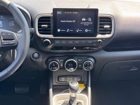 Certified 2026 Hyundai Venue SEL FWD image 15