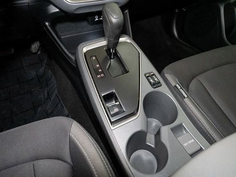 Used 2025 Subaru Crosstrek 2.0i Premium image 26