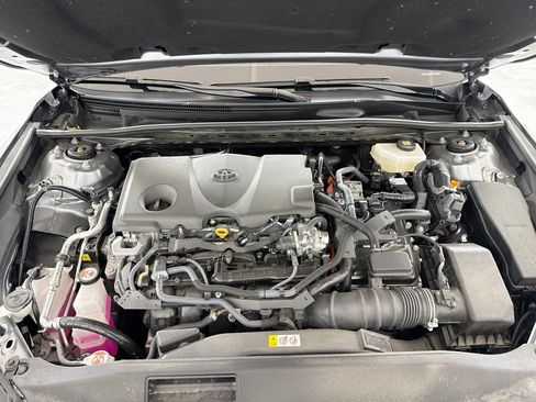 Used 2025 Toyota Camry XSE w/ Premium Package FWD image 28