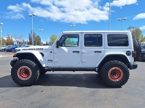 Used 2018 Jeep Wrangler Unlimited Rubicon AWD/4WD image 6