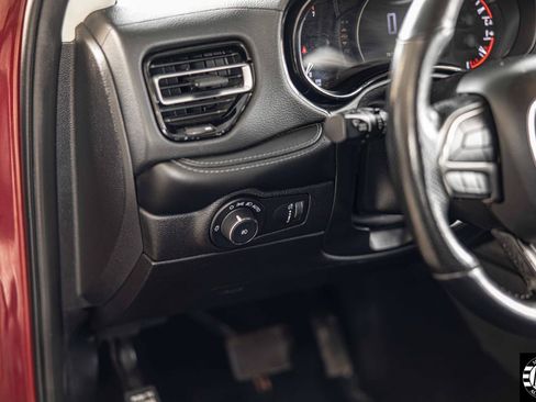 Used 2021 Dodge Durango SXT AWD/4WD image 11