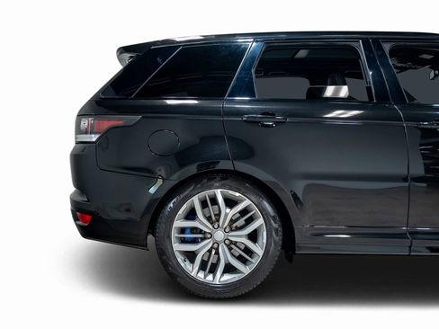 Used 2016 Land Rover Range Rover Sport SVR image 26