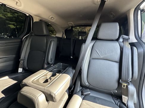 Used 2025 Honda Odyssey EX-L image 10