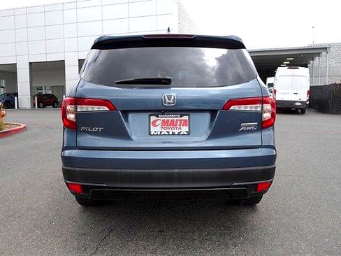 Used 2021 Honda Pilot Special Edition image 6