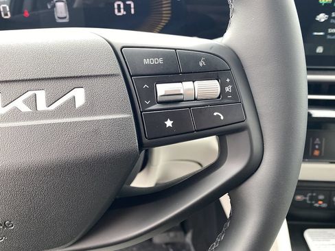 New 2026 Kia Sportage EX FWD image 15