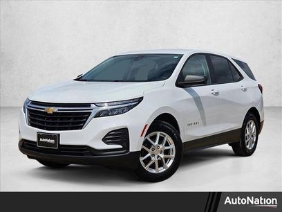 Used 2022 Chevrolet Equinox LS w/ LS Convenience Package