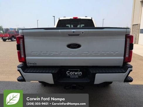 New 2026 Ford F350 Lariat w/ Black Appearance Package AWD/4WD image 4