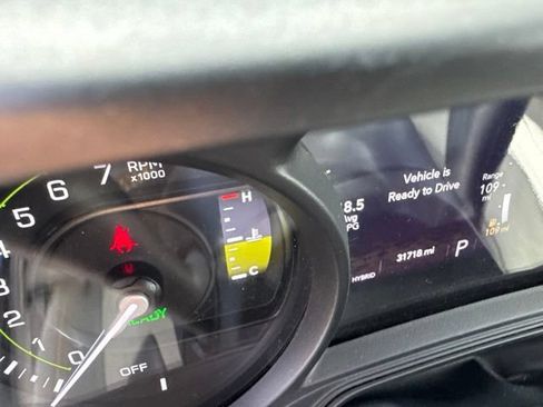 Used 2024 Jeep Wrangler Unlimited AWD/4WD image 11
