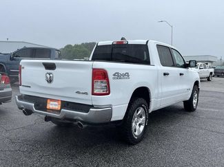 Used 2024 RAM 1500 Big Horn AWD/4WD video 3