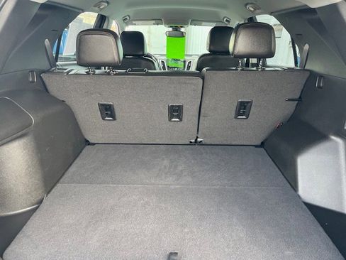Used 2022 Chevrolet Equinox Premier image 9