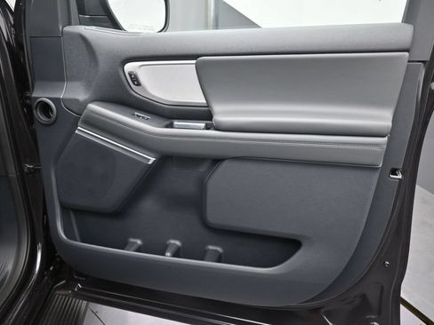 New 2026 Ford Expedition Active RWD image 10