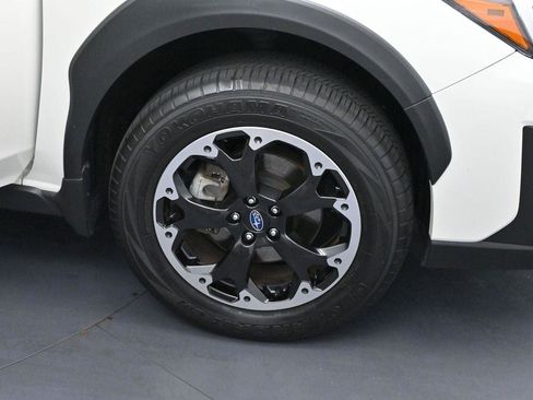 Used 2023 Subaru Crosstrek 2.0i Premium AWD/4WD image 29