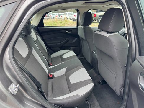 Used 2012 Ford Focus SE image 13