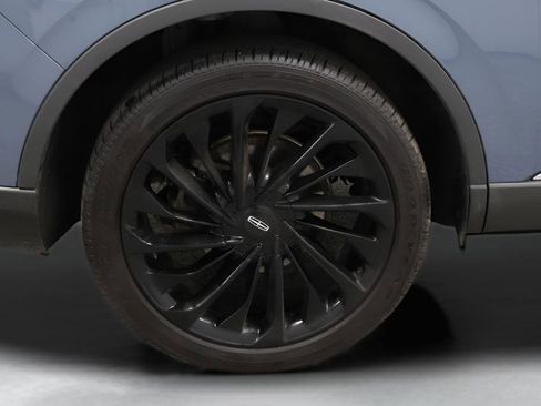 Used 2025 Lincoln Aviator Reserve w/ Equipment Group 201A image 21