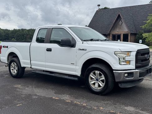 Used 2015 Ford F150 XL w/ Equipment Group 101A Mid AWD/4WD image 2