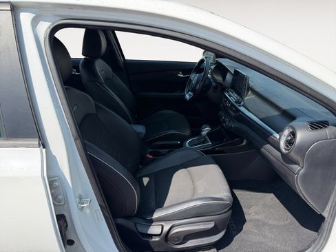 Used 2021 Kia Forte GT-Line FWD image 15