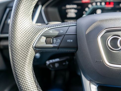 Used 2022 Audi SQ5 Prestige image 22