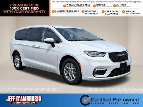 Certified 2023 Chrysler Pacifica Touring-L FWD image 1
