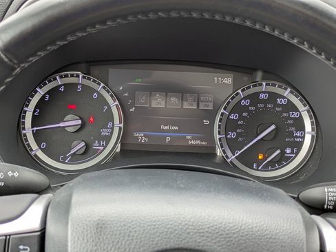 Used 2022 Toyota Highlander XLE image 14