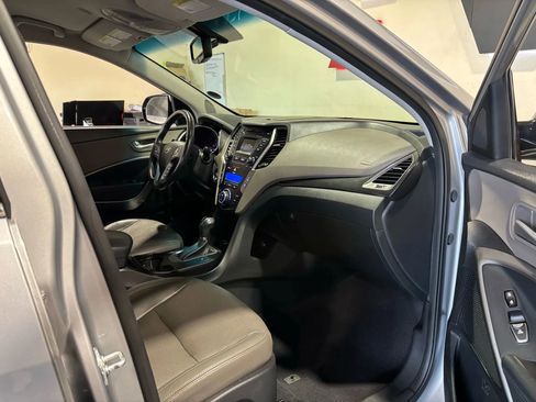 Used 2016 Hyundai Santa Fe Limited image 15