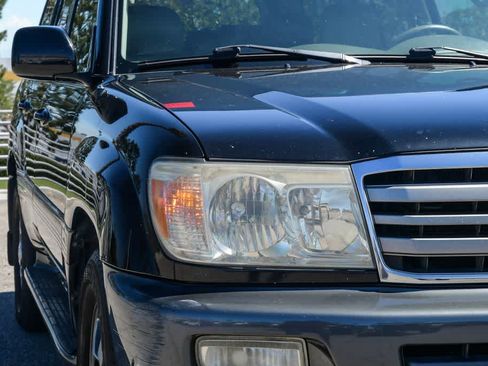 Used 2006 Toyota Land Cruiser AWD/4WD image 4