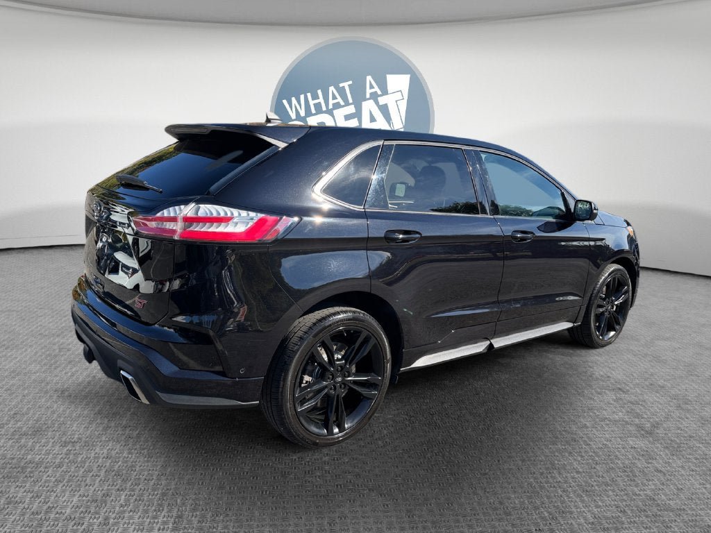 Used 2020 Ford Edge ST w/ Equipment Group 401A AWD/4WD image 3
