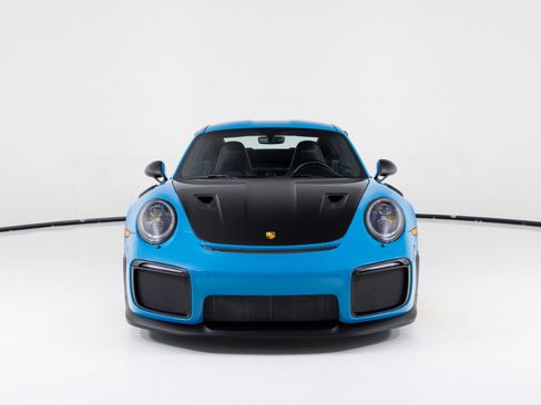 Used 2018 Porsche 911 GT2 RS image 8
