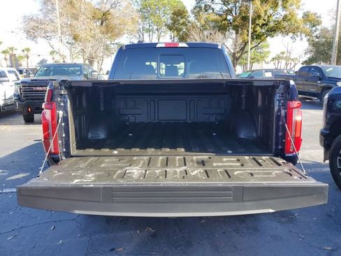 Used 2025 Ford F150 Lariat w/ Equipment Group 501A Mid image 9