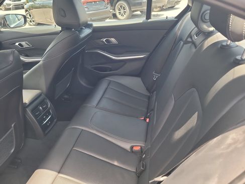 Used 2022 BMW 330i Sedan w/ Driving Assistance Package RWD image 23