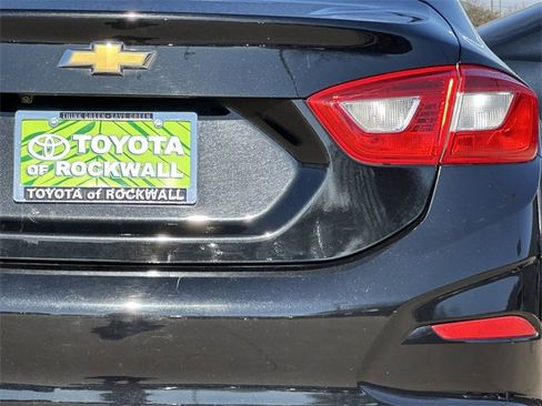 Used 2016 Chevrolet Cruze LS image 6