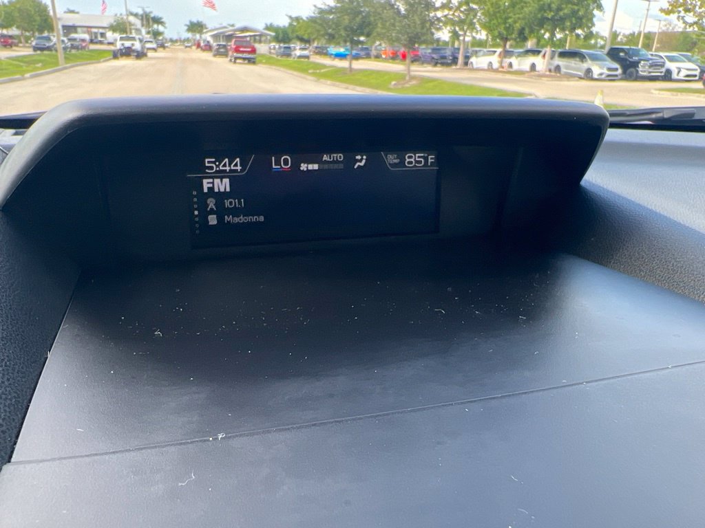 Used 2020 Subaru Forester Premium AWD/4WD image 39