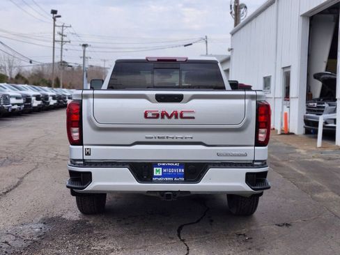 Used 2022 GMC Sierra 1500 Elevation w/ Preferred Package AWD/4WD image 4