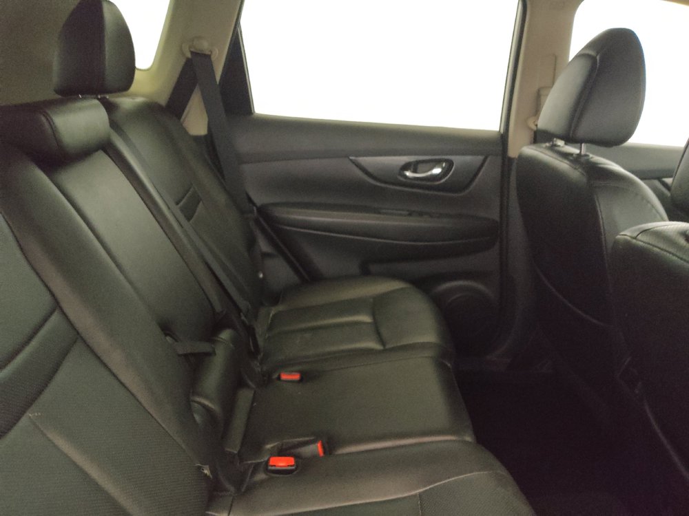 Used 2016 Nissan Rogue SL w/ SL Premium Package AWD/4WD image 19